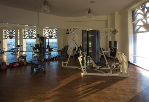 Deluxe Two Bedroom Apartment Near Carrefour Market 12 Luxury Bookings