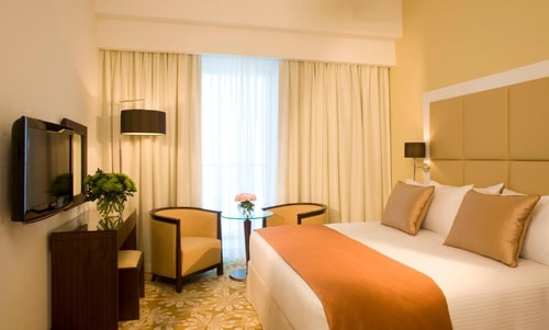 Deluxe Two Bedroom Apartment Near Carrefour Market 2 Luxury Bookings