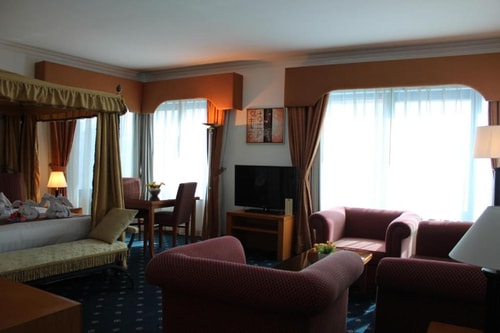 Superior Room Near Go Fresh Supermarket Ab 8 Luxury Bookings