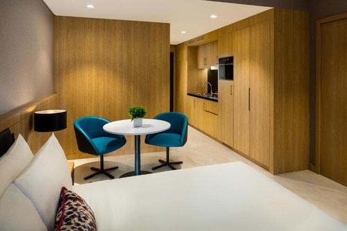 Studio with Kitchen Near Mushrif Park 1 Luxury Bookings