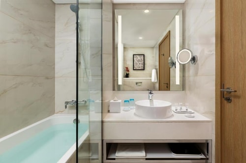 Executive Suite Near Party Zone Mirdif 6 Luxury Bookings