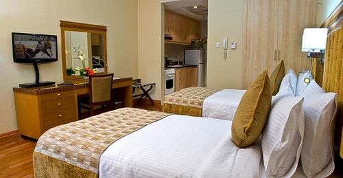 Studio Apartment Near Garden Metro 23 Luxury Bookings