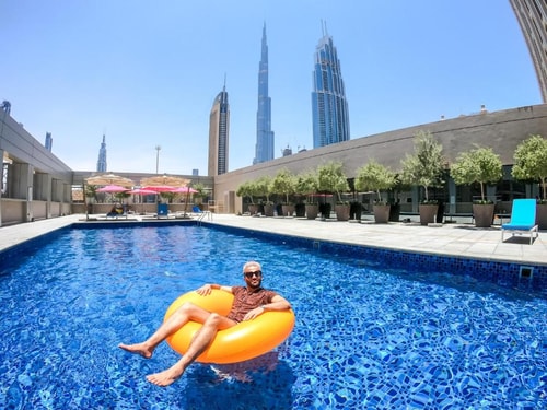 King Room Near Burj Khalifa By Luxury Bookings 4 Luxury Bookings