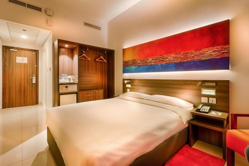 Double Room Near Mall Of Emirates 2 Luxury Bookings
