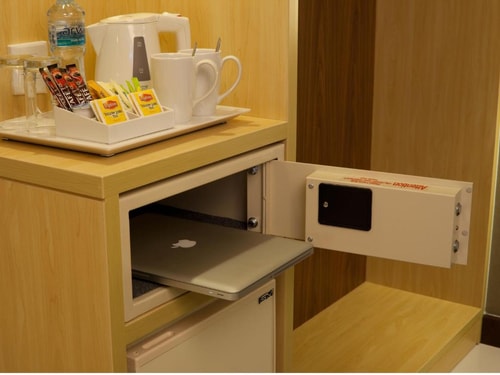 Double Room Near Mall Of Emirates 7 Luxury Bookings