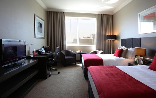 Deluxe Room Near Kingsgate Hotel Abu Dhabi 4 Luxury Bookings