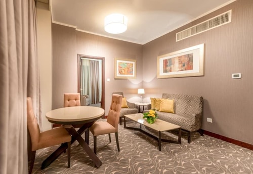 One Bedroom Suite Near Geneve Garden 7 Luxury Bookings