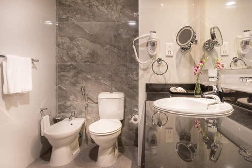 One Bedroom Suite Near Geneve Garden 10 Luxury Bookings