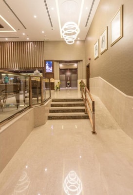 Deluxe Room Near Geneve Garden By Luxury Bookings 9 Luxury Bookings