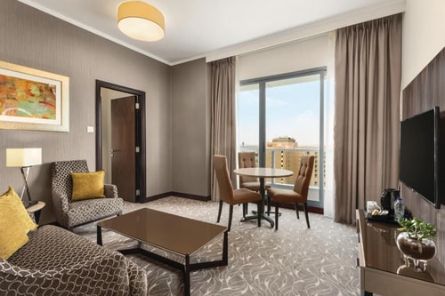One Bedroom Suite Near Geneve Garden 5 Luxury Bookings