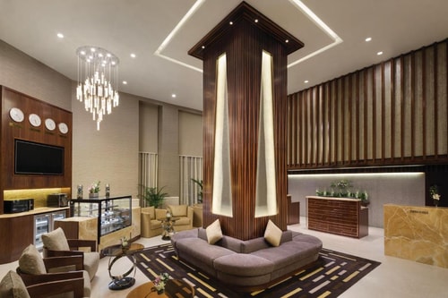 Deluxe Room Near Geneve Garden By Luxury Bookings 11 Luxury Bookings