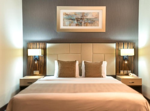 Deluxe Room Near Geneve Garden By Luxury Bookings 0 Luxury Bookings