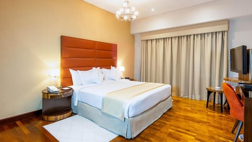 Two Bedroom Apartment Near Business Bay Metro 0 Luxury Bookings