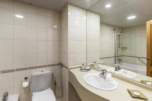 One Bedroom Apartment Near Dubai Mall 7 Luxury Bookings