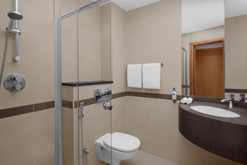 Standard Room Near Dubai Airport Terminal 3 5 Luxury Bookings