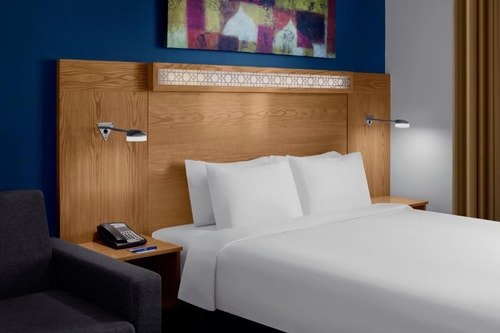 Standard Room Near Dubai Airport Terminal 3 7 Luxury Bookings