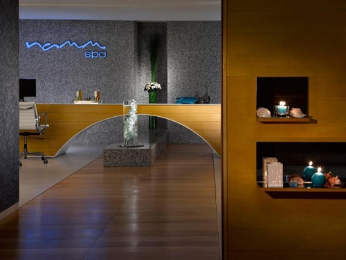 Deluxe Room Near British Chamber Of Commerce 7 Luxury Bookings