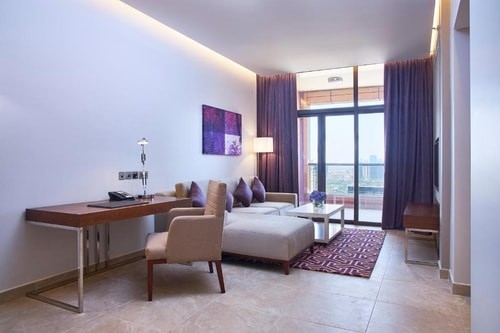 Two Bedroom Suite Near Internet Metro Station 3 Luxury Bookings