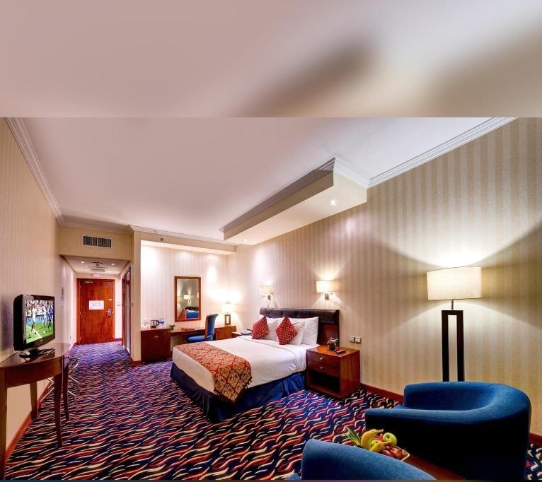 Three Bedroom Suite Near Mashreq Metro Station Luxury Bookings
