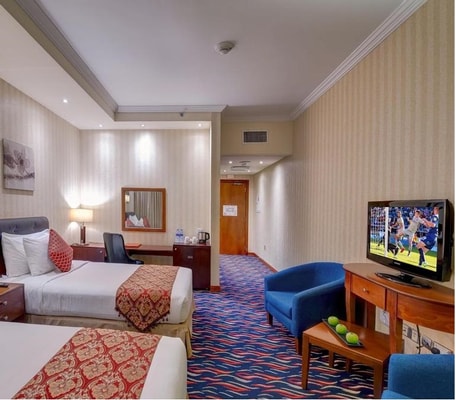 Two Bedroom Suite Near Mashreq Metro Station Ab 1 Luxury Bookings