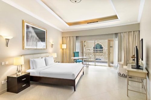 Three Bedroom Apartment Near Al Hamra Mall RAS Luxury Bookings
