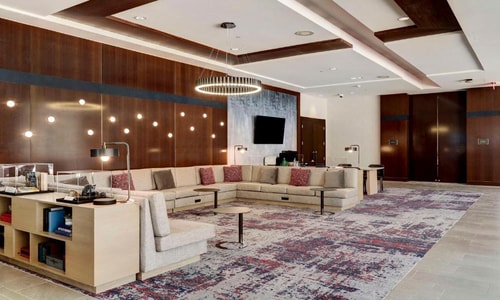 King Room Near To Cullen Family Plaza HOU 3 Luxury Bookings