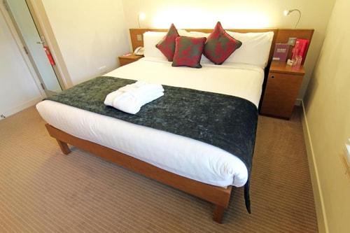 Double Room Near Tavistock Square Gardens LON 1 Luxury Bookings