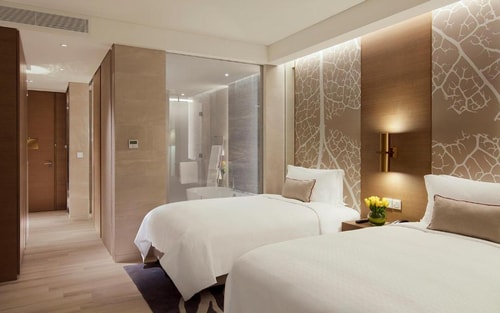 King Room Near Marfa Tower By Luxury Bookings 1 Luxury Bookings