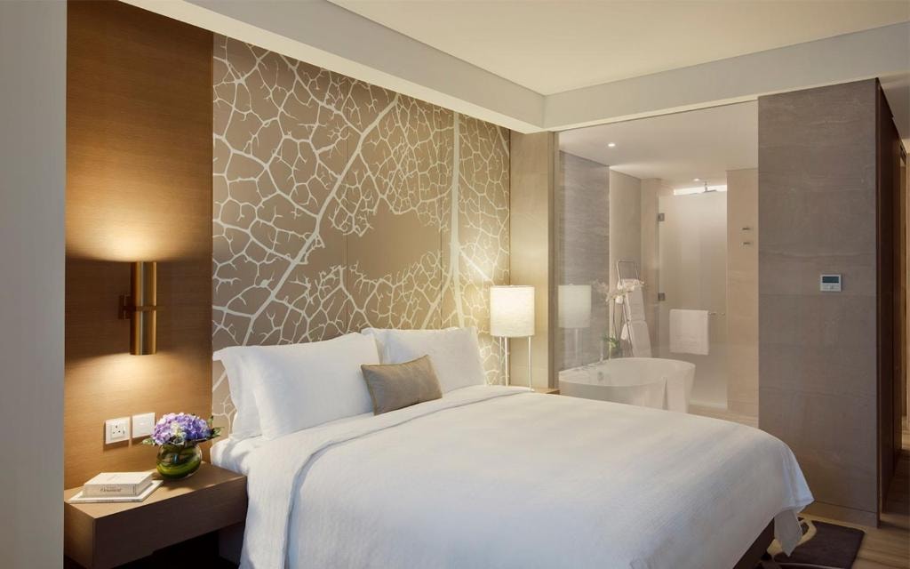 King Room Near Marfa Tower By Luxury Bookings Luxury Bookings