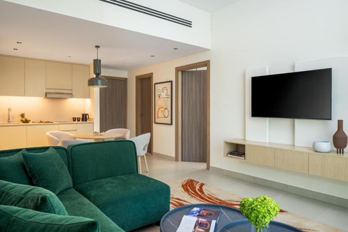 One Bedroom Apartment Near Manarat Al Saadiyat 4 Luxury Bookings