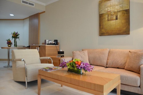 1 Bedroom Suite In Downtown Near Financial Centre 4 Luxury Bookings