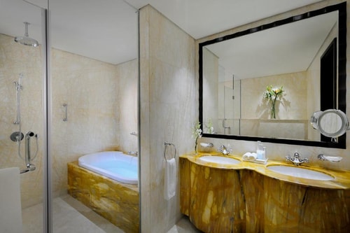 Standard Room Near Hudaiba Public Park 19 Luxury Bookings