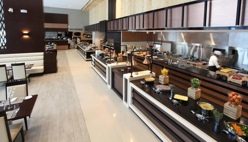 King or Twin Room Near Umm Al Shief Metro 10 Luxury Bookings