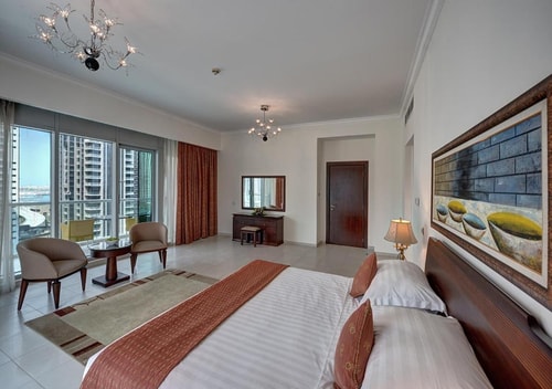 One Bedroom Apartment Near Marina Scape Mall Ab 2 Luxury Bookings