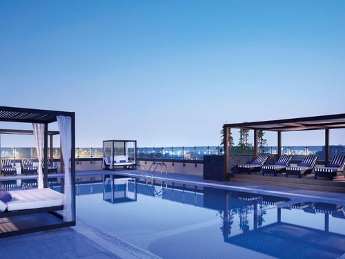 Studio Apartment Near Magic Planet 9 Luxury Bookings
