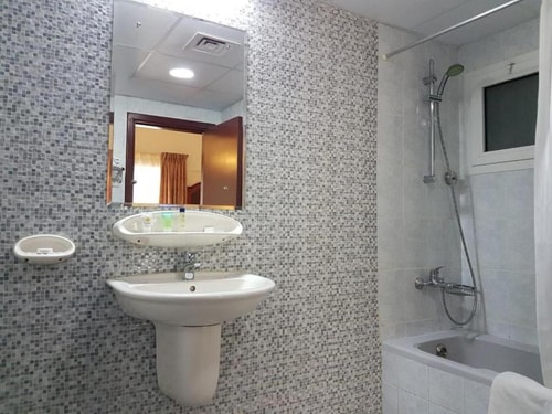Standard Room Near Grand Mall Sharjah 8 Luxury Bookings