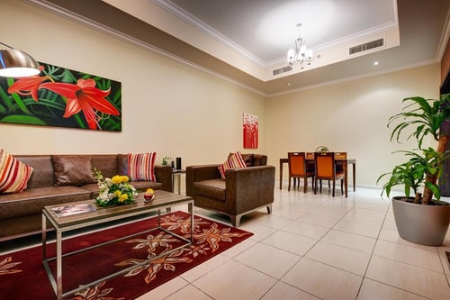 Two Bedroom Near Dubai Land Community Hub Park 14 Luxury Bookings