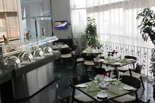 Junior Suit Near Hazza Mosque By Luxury Bookings 10 Luxury Bookings