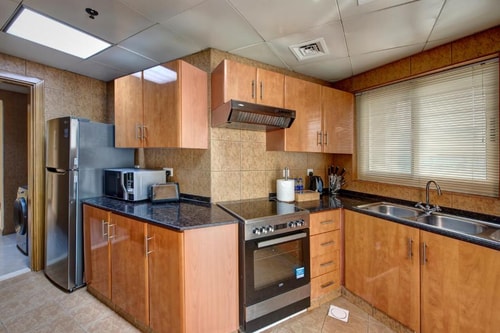 1 Bedroom Apartment Walk from Mashreq Metro Barsha 25 Luxury Bookings