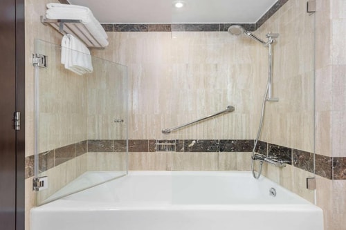 Standard Room Near China Club By Luxury Bookings 5 Luxury Bookings
