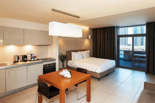 Studio Apartment Near Marina Mall Ab 10 Luxury Bookings