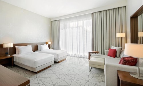 Standard Room Near Dubai Driving Center 3 Luxury Bookings