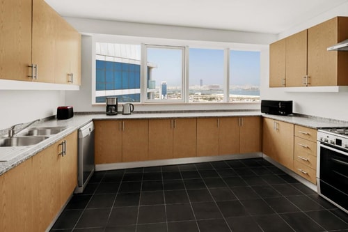 Three Bedroom Apartment Near Mashreq Metro Station 11 Luxury Bookings