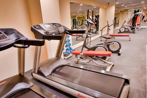 Superior Room Near Mall Of Emirates 11 Luxury Bookings