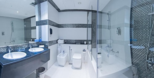 Classic Room Near Dubai Internet City Metro 5 Luxury Bookings