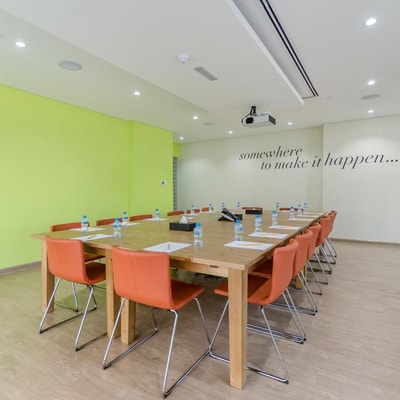 Classic Room Near Dubai Internet City Metro 15 Luxury Bookings