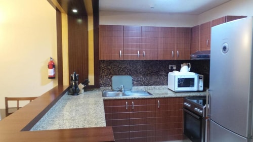 Executive 1 Bedroom Apartment Near Al Maya Market 6 Luxury Bookings