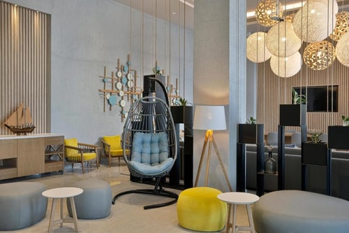 Studio Near Al Jaddaf Metro with Free Breakfast 11 Luxury Bookings