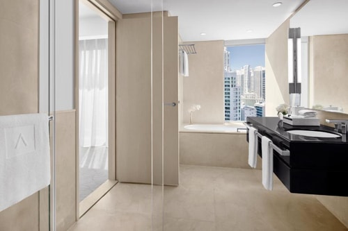 Executive Room City View Near Dubai Marina Mall 4 Luxury Bookings