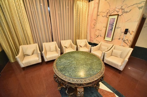 Studio Apartment Near Al Khan Beach 5 Luxury Bookings
